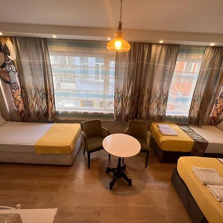 Rodin Hostel อิสตันบูล ภายนอก รูปภาพ