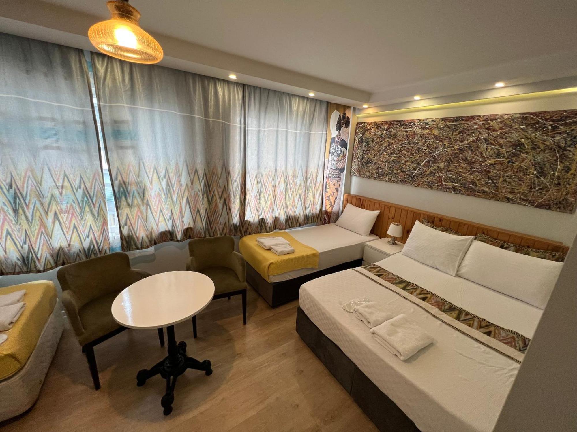 Rodin Hostel อิสตันบูล ภายนอก รูปภาพ