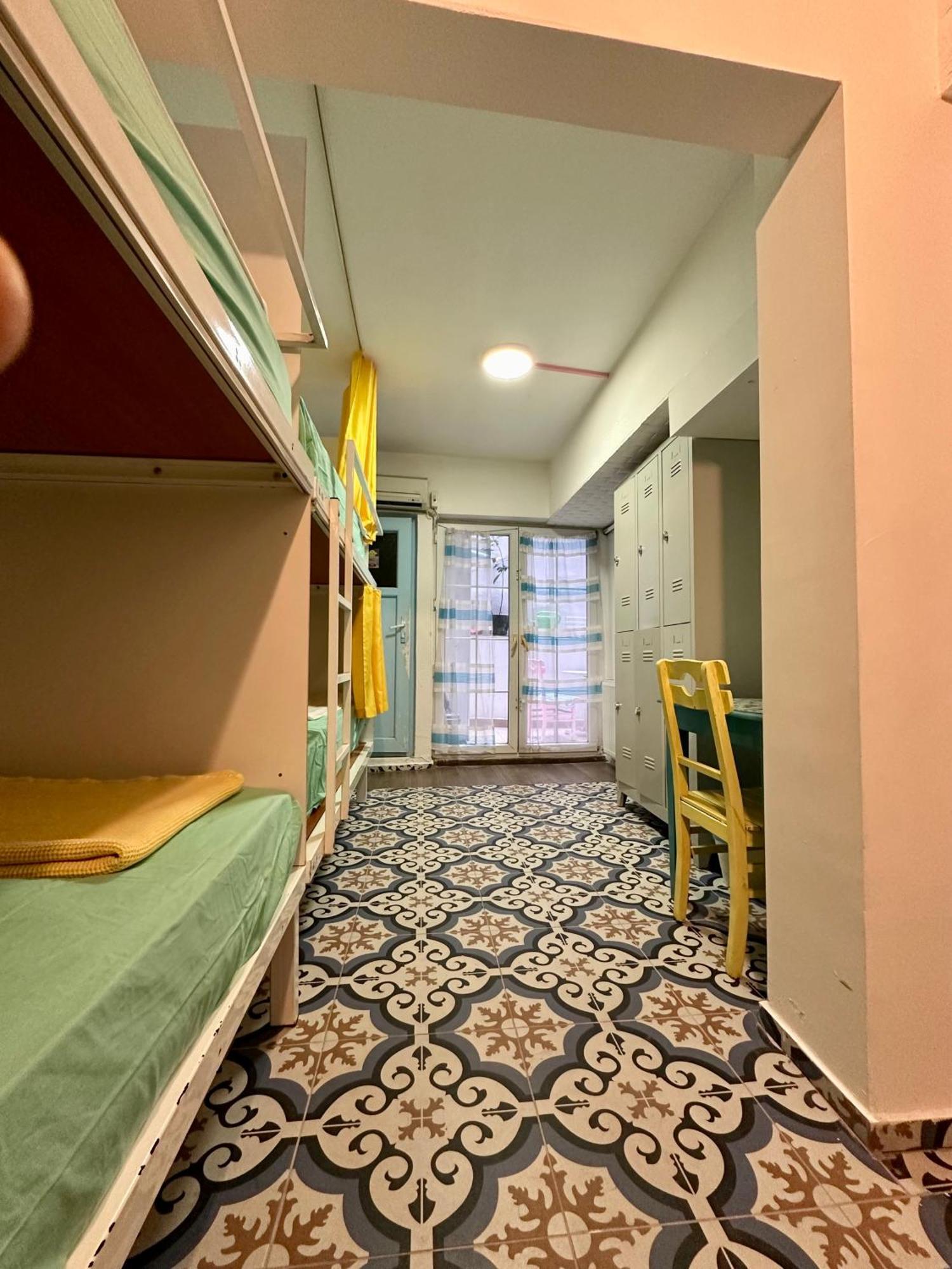 Rodin Hostel อิสตันบูล ภายนอก รูปภาพ