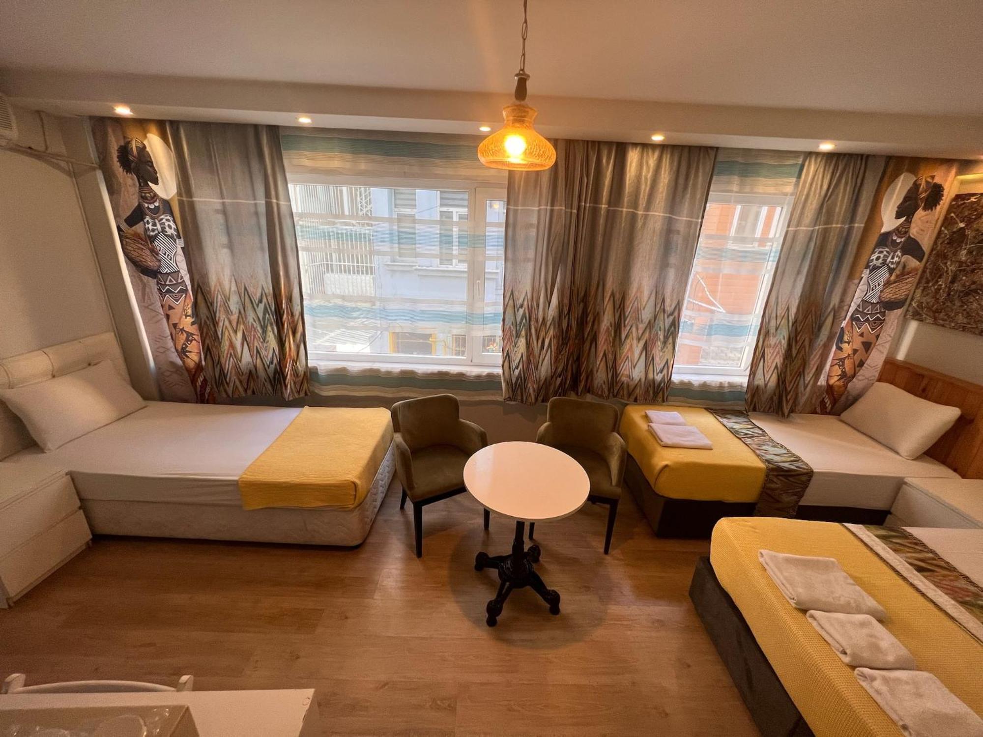 Rodin Hostel อิสตันบูล ภายนอก รูปภาพ